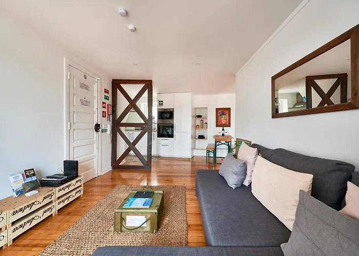 Cozy Flat In Santa Apolonia Lägenhet *